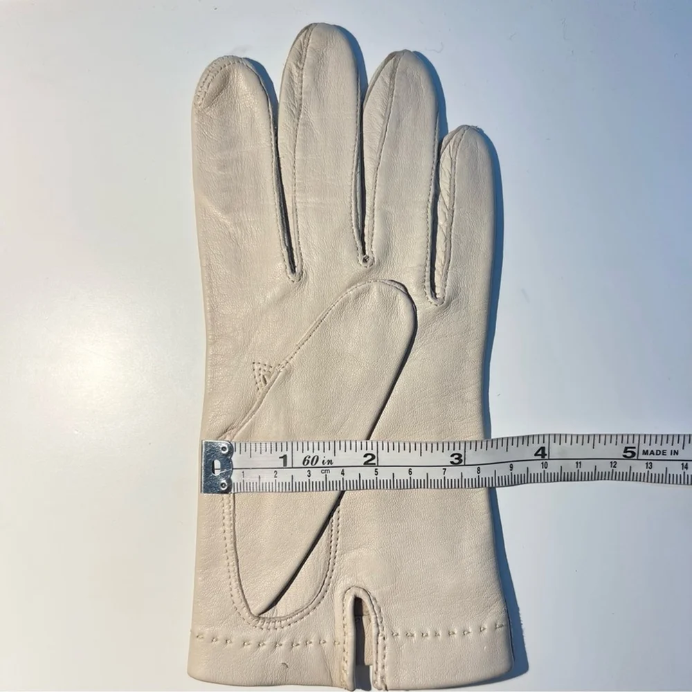 Vtg midcentury beige leather decorative lacing wrist length driving gloves 7 1/2